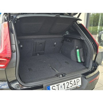 Volvo   SUV 2025,  2.0 benzyna, automat - Na sprzedaż za 167 500 zł - Tychy - zdjęcie 9