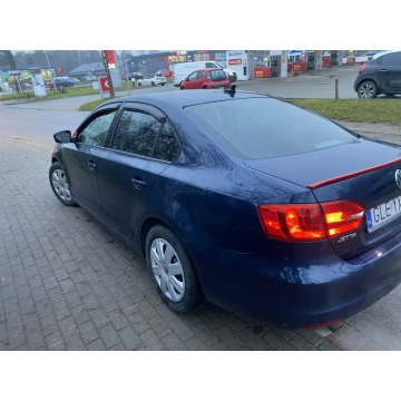 Volkswagen Jetta  Sedan/Limuzyna 2014,  1.8 benzyna, automat - Na sprzedaż za 19 800 zł - Wejherowo - zdjęcie 3