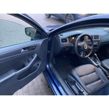 Volkswagen Jetta  Sedan/Limuzyna 2014,  1.8 benzyna, automat - Na sprzedaż za 19 800 zł - Wejherowo - zdjęcie 8