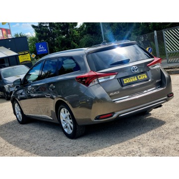 Toyota Auris  Kombi 2017,  1.8 hybryda, automat - Na sprzedaż za 48 900 zł - Szczecin - zdjęcie 7