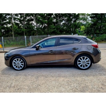Mazda 3  Hatchback 2018,  2.0 benzyna, automat - Na sprzedaż za 48 900 zł - Szczecin - zdjęcie 8