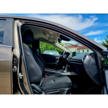 Mazda 3  Hatchback 2018,  2.0 benzyna, automat - Na sprzedaż za 48 900 zł - Szczecin - zdjęcie 11