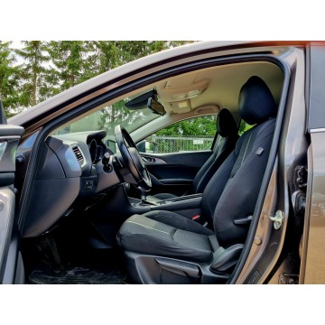 Mazda 3  Hatchback 2018,  2.0 benzyna, automat - Na sprzedaż za 48 900 zł - Szczecin - zdjęcie 9