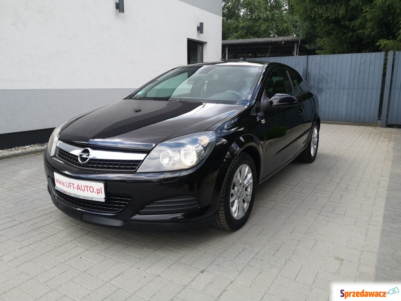 Opel Astra 2008,  1.6 benzyna - Na sprzedaż za 10 900 zł - Strzegom