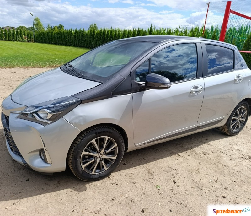 Toyota Yaris  Hatchback 2019,  1.0 benzyna - Na sprzedaż za 29 999 zł - Pleszew