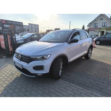 Volkswagen T-Roc  SUV 2018,  1.0 benzyna - Na sprzedaż za 56 900 zł - Łuków - zdjęcie 11