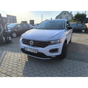 Volkswagen T-Roc  SUV 2018,  1.0 benzyna - Na sprzedaż za 56 900 zł - Łuków - zdjęcie 12