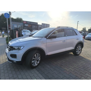 Volkswagen T-Roc  SUV 2018,  1.0 benzyna - Na sprzedaż za 56 900 zł - Łuków - zdjęcie 10