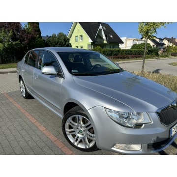 Skoda Superb  Sedan/Limuzyna 2013,  2.0 diesel - Na sprzedaż za 28 500 zł - Wejherowo - zdjęcie 3