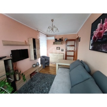 Mieszkanie dwupokojowe Krośnice,   37 m2 - Sprzedam - zdjęcie 1