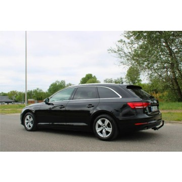 Audi A4  Kombi 2017,  2.0 diesel, automat - Na sprzedaż za 46 900 zł - Borowiczki-Pieńki - zdjęcie 9