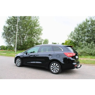Kia Ceed  Kombi 2017,  1.6 diesel - Na sprzedaż za 34 900 zł - Borowiczki-Pieńki - zdjęcie 5