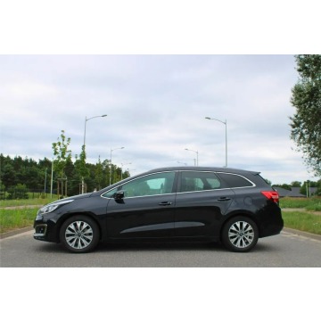 Kia Ceed  Kombi 2017,  1.6 diesel - Na sprzedaż za 34 900 zł - Borowiczki-Pieńki - zdjęcie 8
