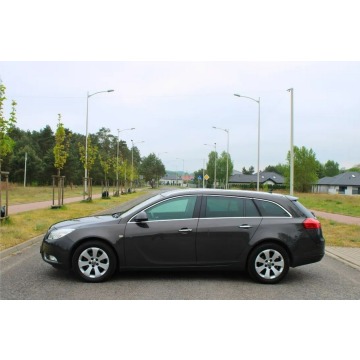 Opel Insignia  Kombi 2012,  2.0 diesel - Na sprzedaż za 15 900 zł - Borowiczki-Pieńki - zdjęcie 7