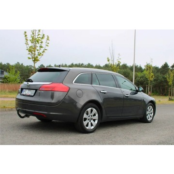 Opel Insignia  Kombi 2012,  2.0 diesel - Na sprzedaż za 15 900 zł - Borowiczki-Pieńki - zdjęcie 8
