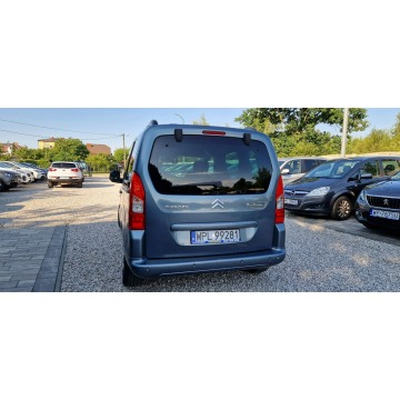 Citroen Berlingo  Minivan/Van 2010,  1.6 benzyna - Na sprzedaż za 18 900 zł - Płock - zdjęcie 8