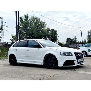 Audi RS3  Hatchback 2012,  2.5 benzyna, automat - Na sprzedaż za 79 999 zł - Warszawa - zdjęcie 6