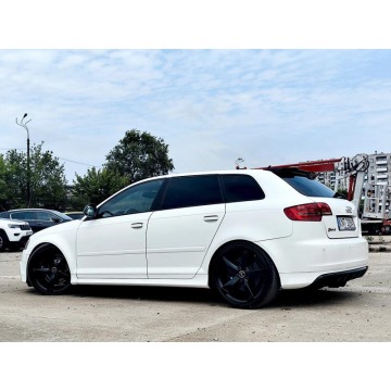 Audi RS3  Hatchback 2012,  2.5 benzyna, automat - Na sprzedaż za 79 999 zł - Warszawa - zdjęcie 4