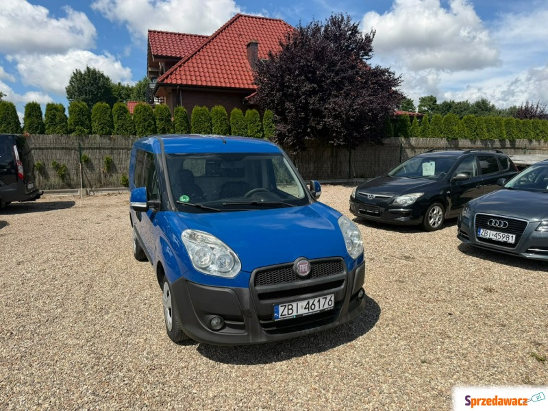 Fiat Doblo 2012,  1.6 diesel - Na sprzedaż za 16 500 zł - Białogard
