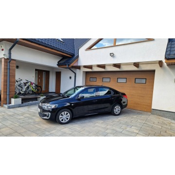 Citroen   Sedan/Limuzyna 2018,  1.6 benzyna - Na sprzedaż za 29 520 zł - Ostrołęka - zdjęcie 2