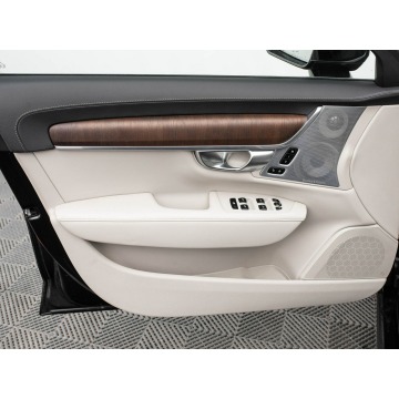Volvo S90  Sedan/Limuzyna 2021,  2.0 benzyna, automat - Na sprzedaż za 172 850 zł - Gdańsk - zdjęcie 9