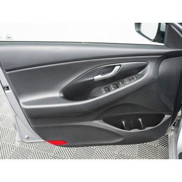 Hyundai i30  Hatchback 2021,  1.5 benzyna - Na sprzedaż za 51 850 zł - Gdynia - zdjęcie 8