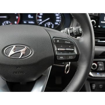 Hyundai i30  Hatchback 2021,  1.5 benzyna - Na sprzedaż za 51 850 zł - Gdynia - zdjęcie 12