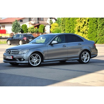 Mercedes - Benz C-klasa  Sedan/Limuzyna 2007,  2.1 diesel - Na sprzedaż za 28 900 zł - Ostrów Mazowiecka - zdjęcie 4