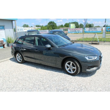 Audi A4  Kombi 2021,  2.0 benzyna, automat - Na sprzedaż za 80 900 zł - Warszawa - zdjęcie 5