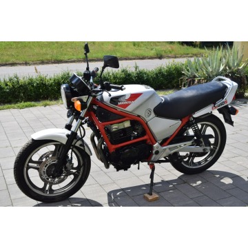 Honda CB - oryginalny stan, klasyk, 20kW na A2*** - Motocykle szosowo -... - Śrem - zdjęcie 4