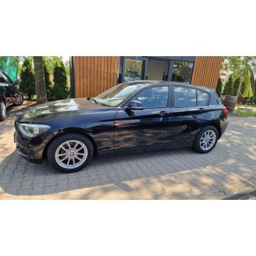 BMW Seria 1  Hatchback 2015,  2.0 diesel - Na sprzedaż za 34 500 zł - Poznań - zdjęcie 2