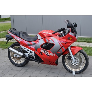 Suzuki GSX - pełny oryginalny stan, klasyk w sporcie, z DE***