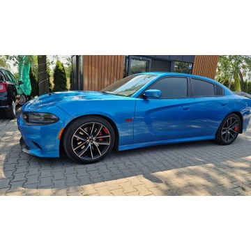 Dodge Charger  Sedan/Limuzyna 2018,  6.4 benzyna+LPG, automat - Na sprzedaż za 129 000 zł - Poznań - zdjęcie 2