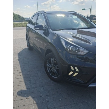 Kia Niro  SUV 2021,  1.6 hybryda - Na sprzedaż za 69 800 zł - Lipówki - zdjęcie 5