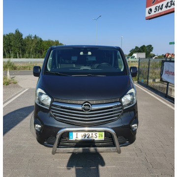 Opel Vivaro 2015,  1.6 diesel - Na sprzedaż za 40 900 zł - Lipówki - zdjęcie 4