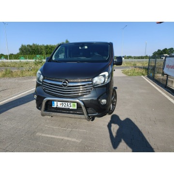 Opel Vivaro 2015,  1.6 diesel - Na sprzedaż za 40 900 zł - Lipówki - zdjęcie 3