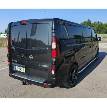 Opel Vivaro 2015,  1.6 diesel - Na sprzedaż za 40 900 zł - Lipówki - zdjęcie 8