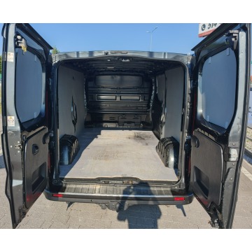 Opel Vivaro 2015,  1.6 diesel - Na sprzedaż za 40 900 zł - Lipówki - zdjęcie 12