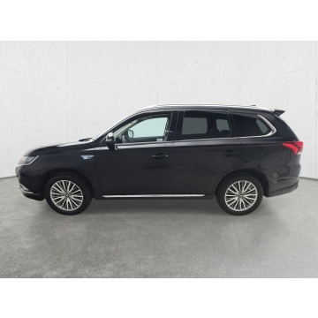 Mitsubishi Outlander  SUV 2020,  2.4 hybryda, automat - Na sprzedaż za 78 720 zł - Komorniki - zdjęcie 9