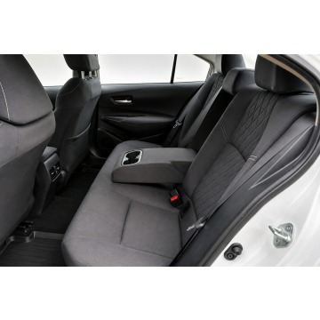 Toyota Corolla  Sedan/Limuzyna 2021,  1.8 hybryda, automat - Na sprzedaż za 53 458 zł - Białystok - zdjęcie 11