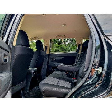 Mitsubishi Outlander  SUV 2018,  2.0 benzyna, automat - Na sprzedaż za 58 900 zł - Szczecin - zdjęcie 10