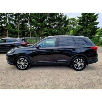 Mitsubishi Outlander  SUV 2018,  2.0 benzyna, automat - Na sprzedaż za 58 900 zł - Szczecin - zdjęcie 8