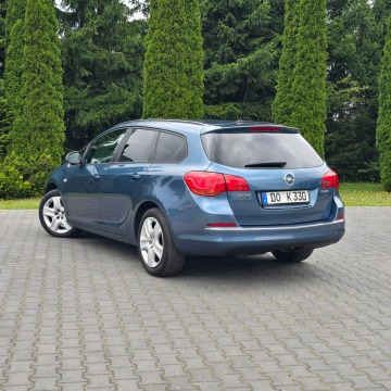 Opel Astra  Kombi 2013,  1.4 benzyna - Na sprzedaż za 22 900 zł - Ostrów Mazowiecka - zdjęcie 11