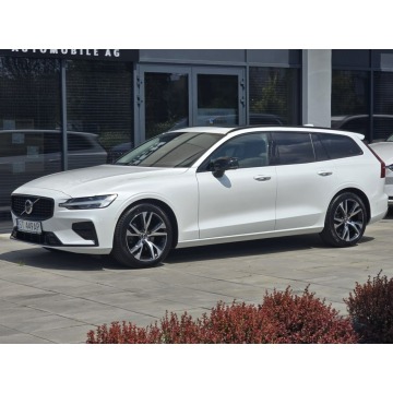 Volvo V60 - B4(B) Plus Dark *Gwarancja*FV23%*