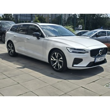 Volvo V60  Kombi 2025,  2.0 benzyna, automat - Na sprzedaż za 165 900 zł - Tychy - zdjęcie 4