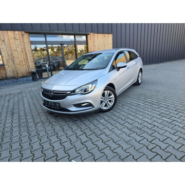 Opel Astra  Kombi 2019,  1.6 diesel - Na sprzedaż za 29 999 zł - Limanowa - zdjęcie 3