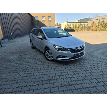 Opel Astra  Kombi 2019,  1.6 diesel - Na sprzedaż za 29 999 zł - Limanowa - zdjęcie 6