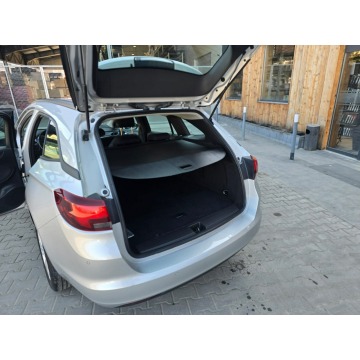 Opel Astra  Kombi 2019,  1.6 diesel - Na sprzedaż za 29 999 zł - Limanowa - zdjęcie 12