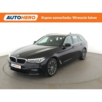 BMW 520 - 520d Automat Sport Line Navi Tempomat Grzana Skóra HUD Kamera PDC LED