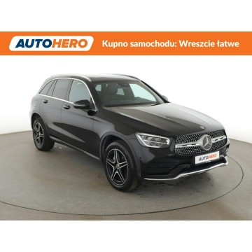 Mercedes - Benz GLC-klasa  SUV 2021,  2.0 hybryda, automat - Na sprzedaż za 137 000 zł - Warszawa - zdjęcie 10